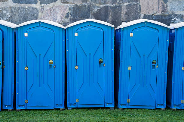 Best Restroom Trailer for Weddings in Willard, MO